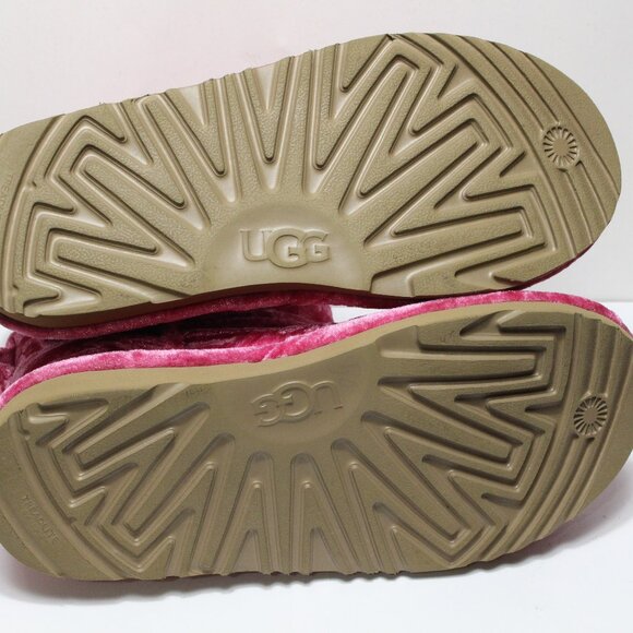 UGG 1142070K Classic Mini II Velvet Boot Pink Raspberry Fur US Size 4 EUC - Picture 7 of 8